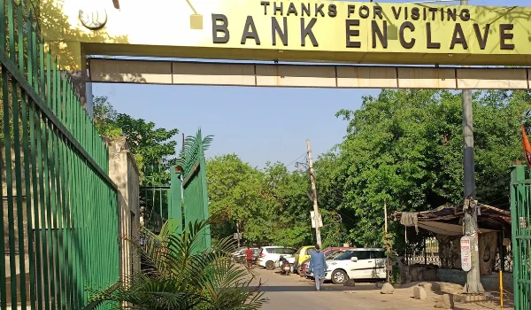 Bank Enclave, Laxmi Nagar